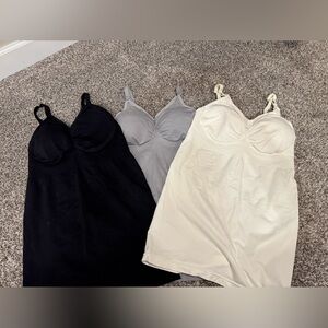 Set of 3 breastfeeding / nursing tank tops
